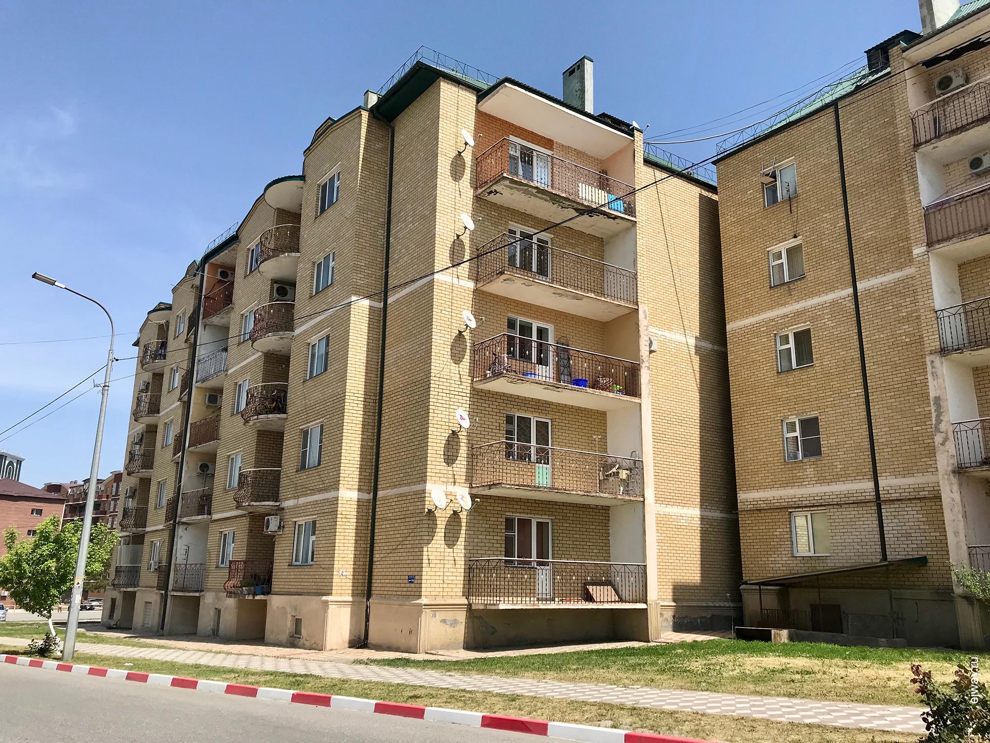 Россия, Гудермес, Жилые дома, ejway.ru, жилой дом