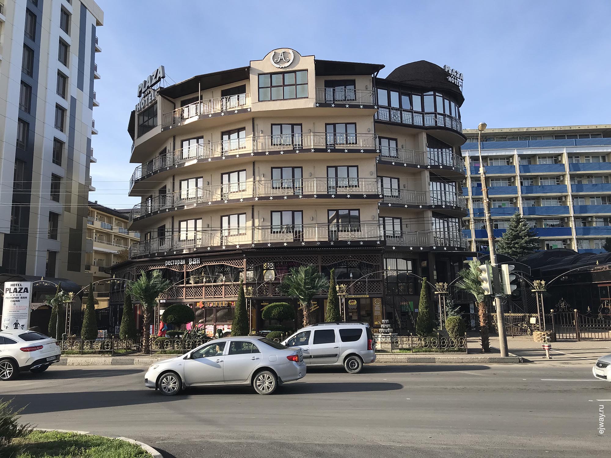 Анапа, в центре Анапы, ejway.ru, фасад, улица
