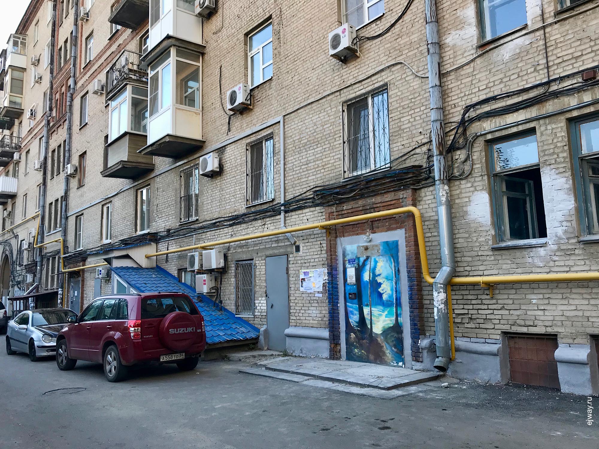 Россия, Волгоград, Город в трех фотографиях, ejway.ru, двор